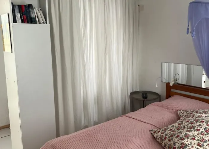 Helles Freundliche Fuer Naturisten Fkk Auf Korsika